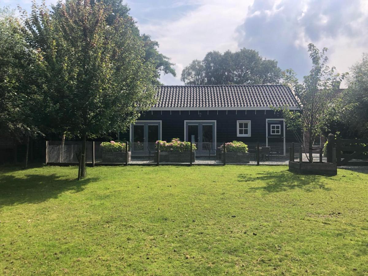 Flora'S B&B Landsmeer Екстер'єр фото