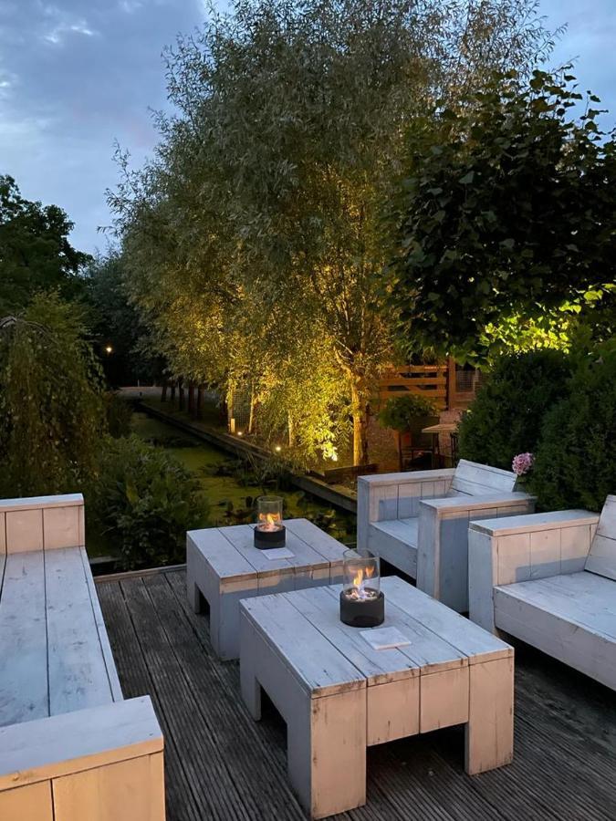 Flora'S B&B Landsmeer Екстер'єр фото