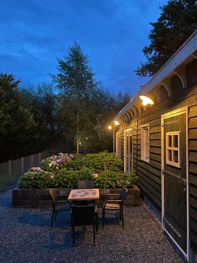 Flora'S B&B Landsmeer Екстер'єр фото